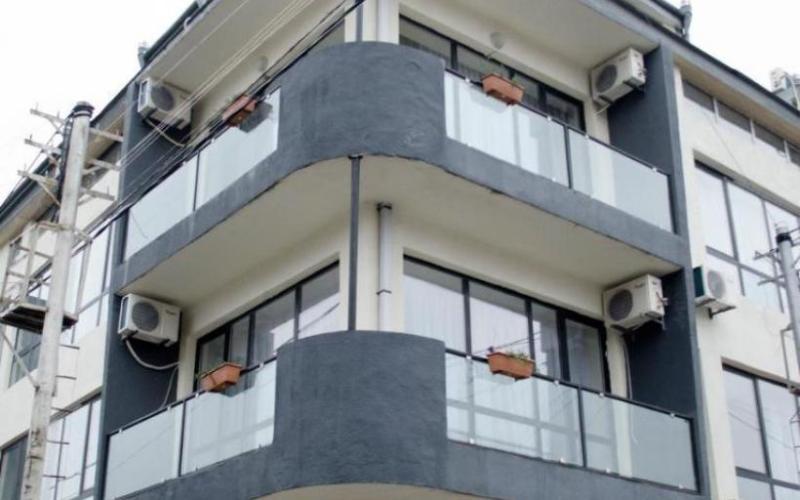 Hotel M9 Tbiliszi Kültér fotó